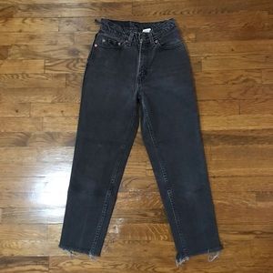 Vintage Levi’s 512 faded black size 22/23